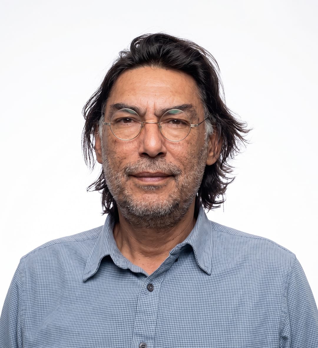 Dr. Marco Yevenes